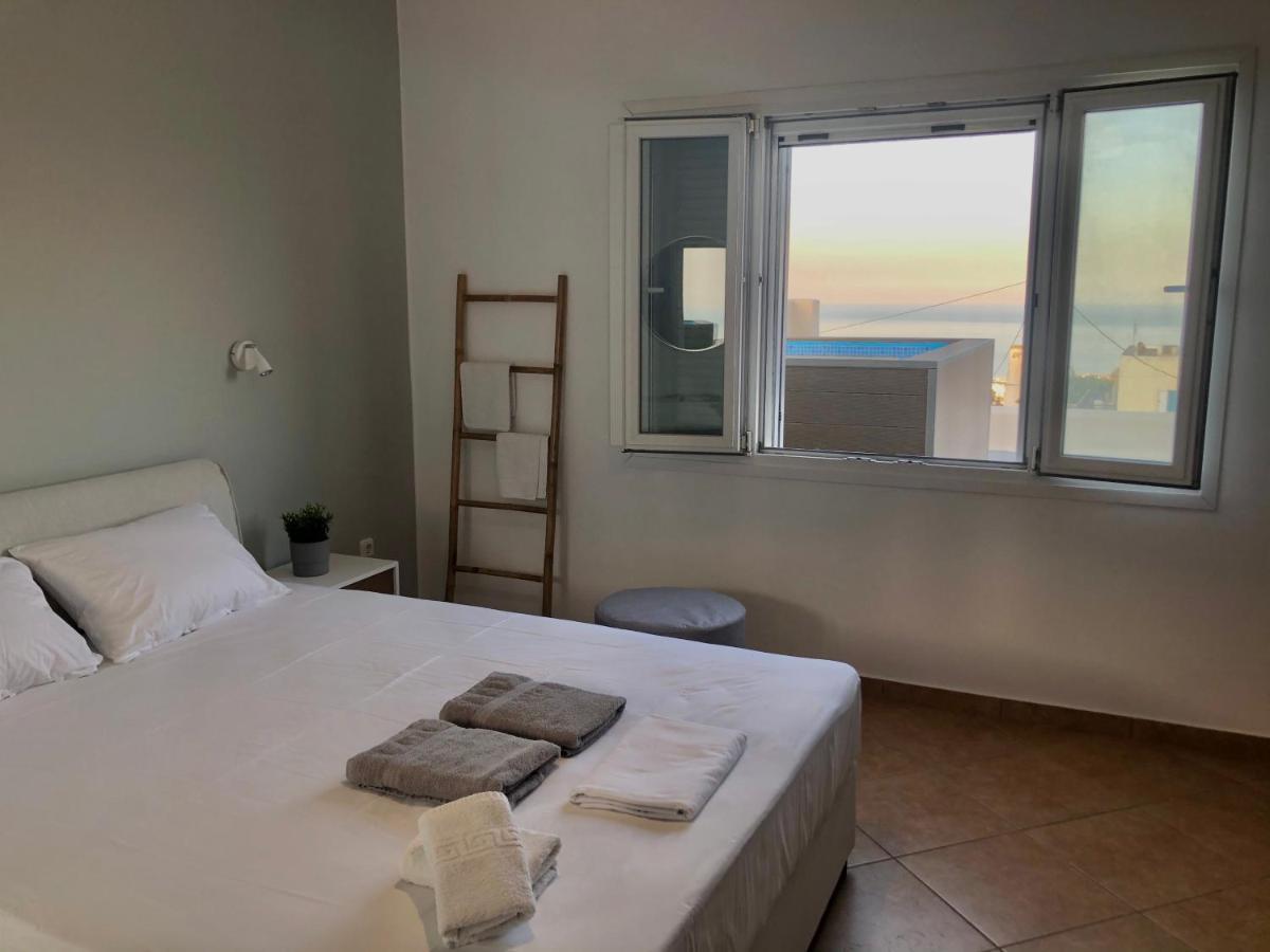 Amaryllis Suites Santorini Firá Buitenkant foto