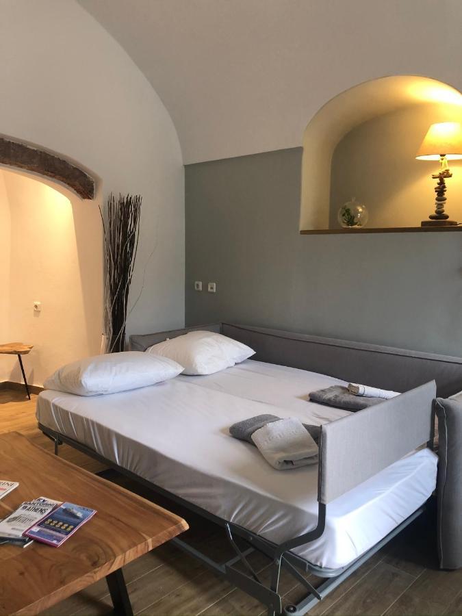 Amaryllis Suites Santorini Firá Buitenkant foto