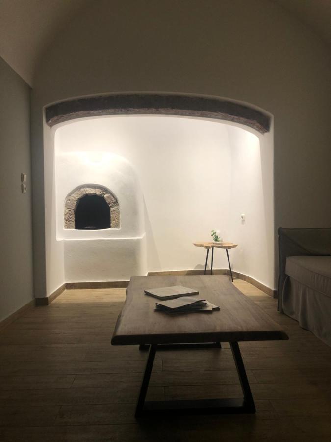 Amaryllis Suites Santorini Firá Buitenkant foto