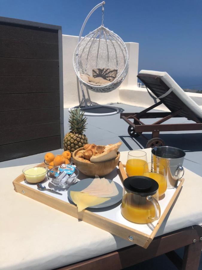 Amaryllis Suites Santorini Firá Buitenkant foto