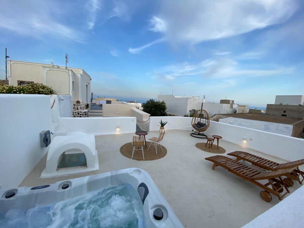 Amaryllis Suites Santorini Firá Buitenkant foto