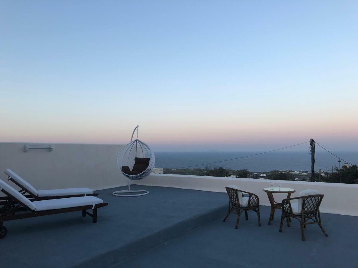 Amaryllis Suites Santorini Firá Buitenkant foto
